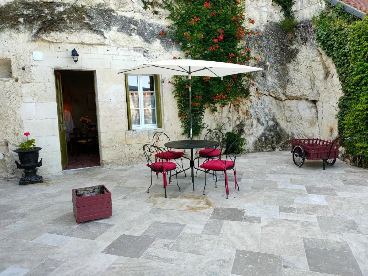 Bed and Breakfast Aux Trois Tilleuls Loches Pokoj fotografie